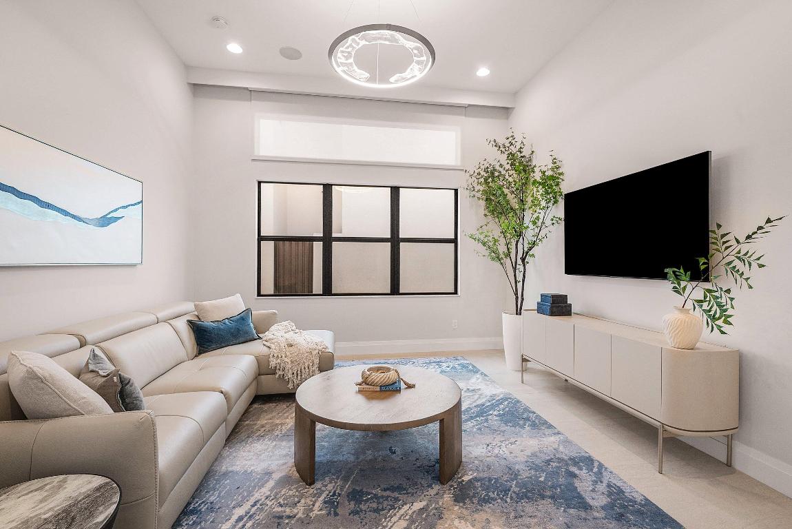 17135 Abruzzo Boca Raton, FL 33496