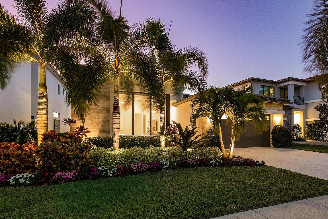 17135 Abruzzo Boca Raton, FL 33496