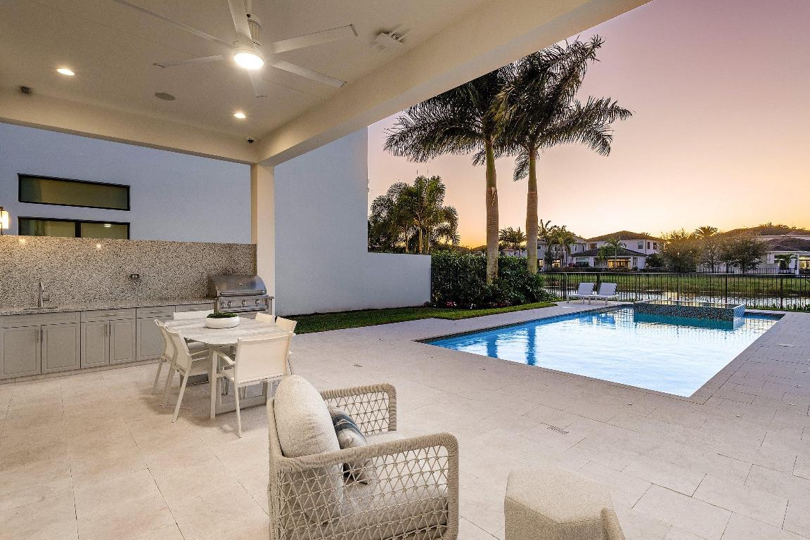 17135 Abruzzo Boca Raton, FL 33496