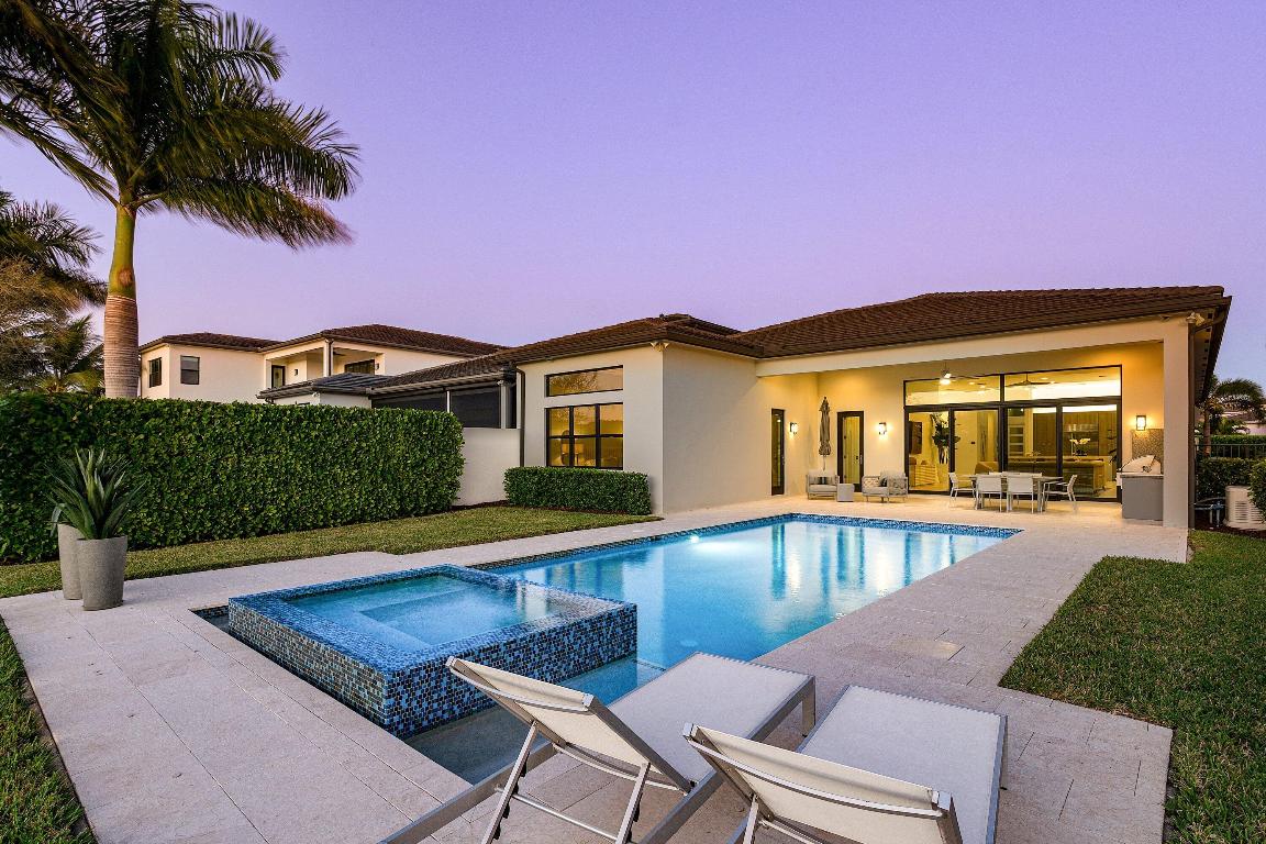 17135 Abruzzo Boca Raton, FL 33496