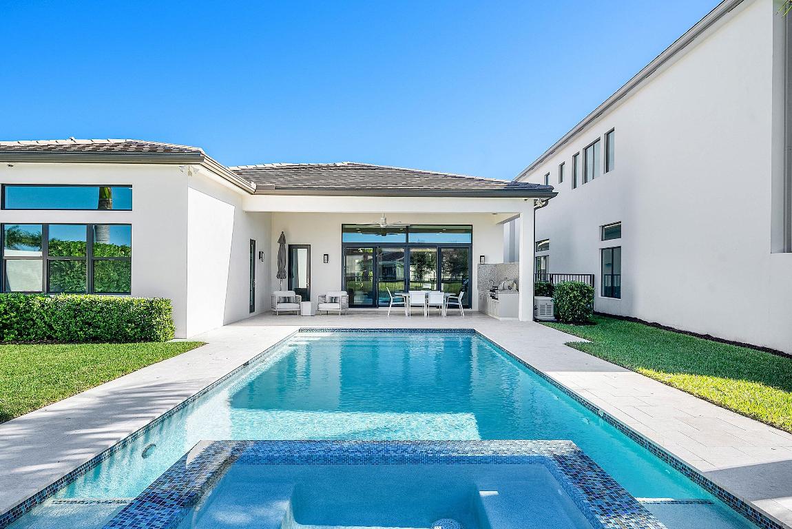 17135 Abruzzo Boca Raton, FL 33496