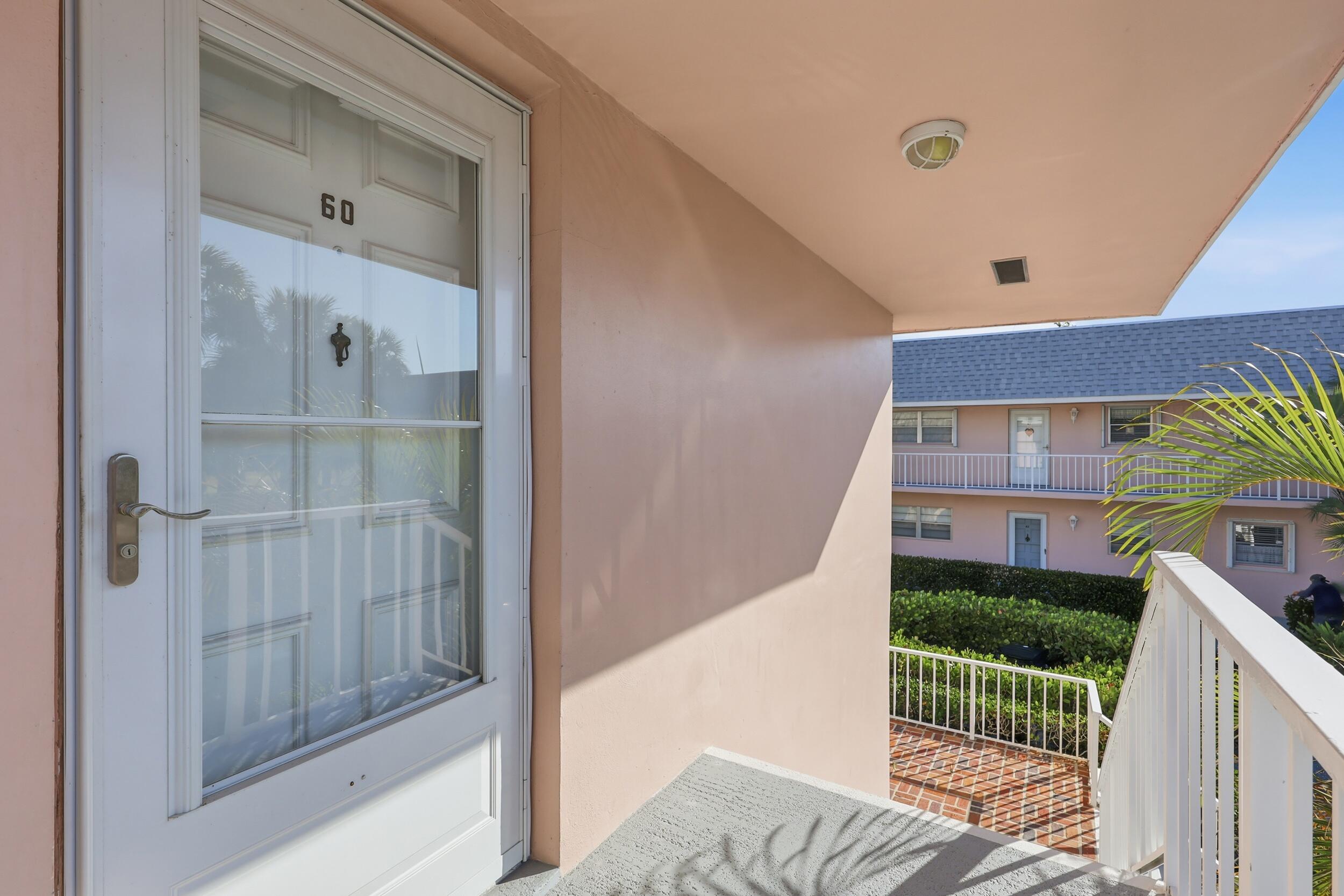 18081 SE Country Clb #6-60 Jupiter, FL 33469