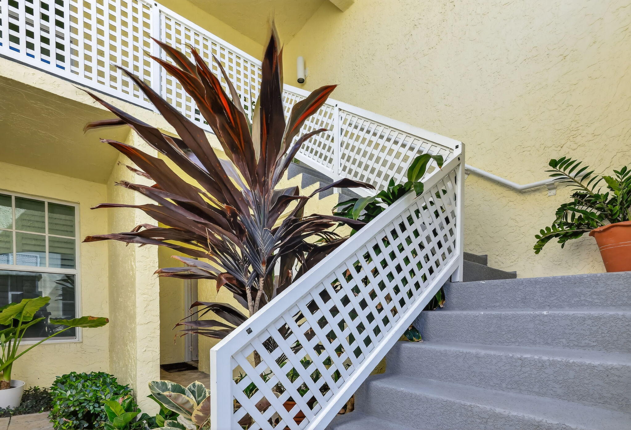 1403 Mainsail Jupiter, FL 33477