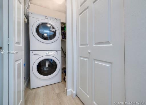 2751 S Ocean Dr #905S,Hollywood, FL 33019