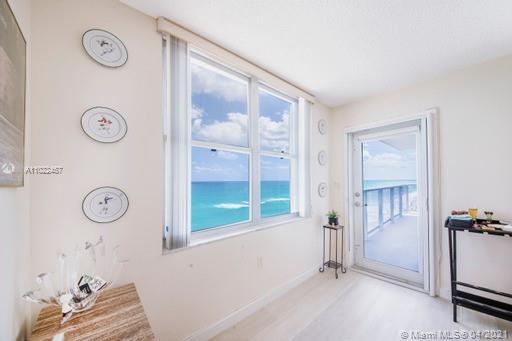 2751 S Ocean Dr #905S,Hollywood, FL 33019