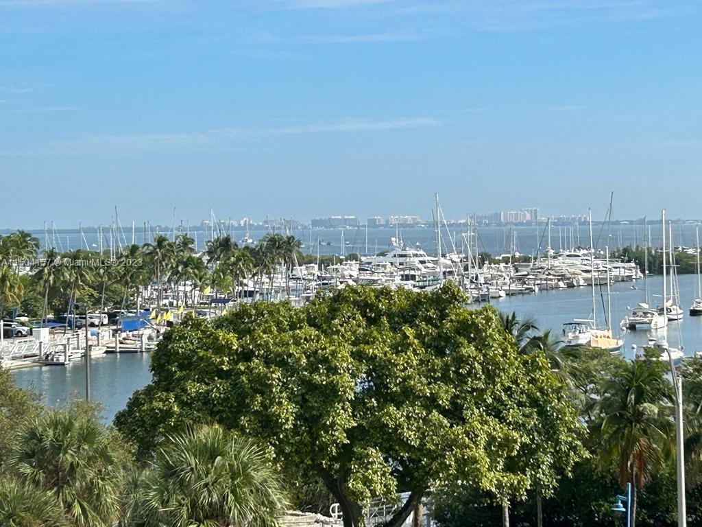 image Yacht Harbour27