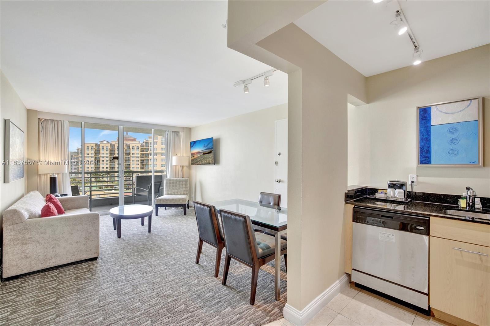 2670 E Sunrise Blvd #1117 Fort Lauderdale, FL 33304 2670 E Sunrise Blvd #1117 Fort Lauderdale, FL 33304
