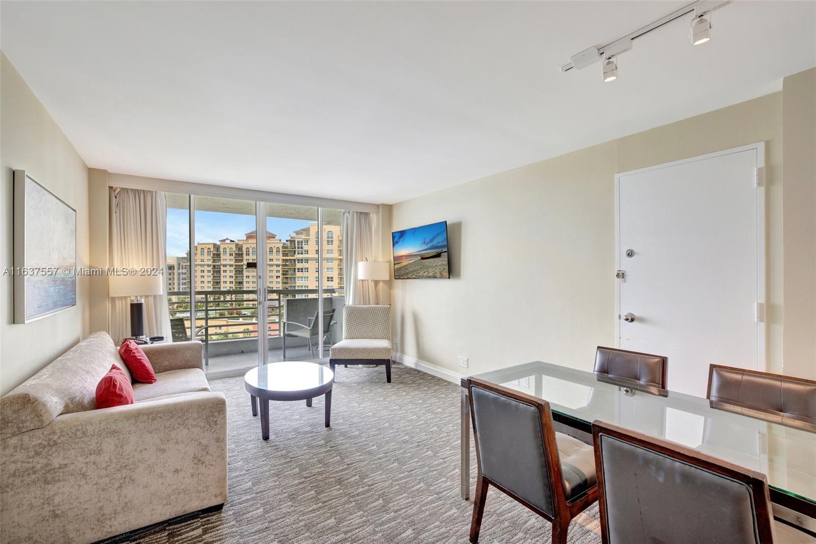 2670 E Sunrise Blvd #1117 Fort Lauderdale, FL 33304 2670 E Sunrise Blvd #1117 Fort Lauderdale, FL 33304