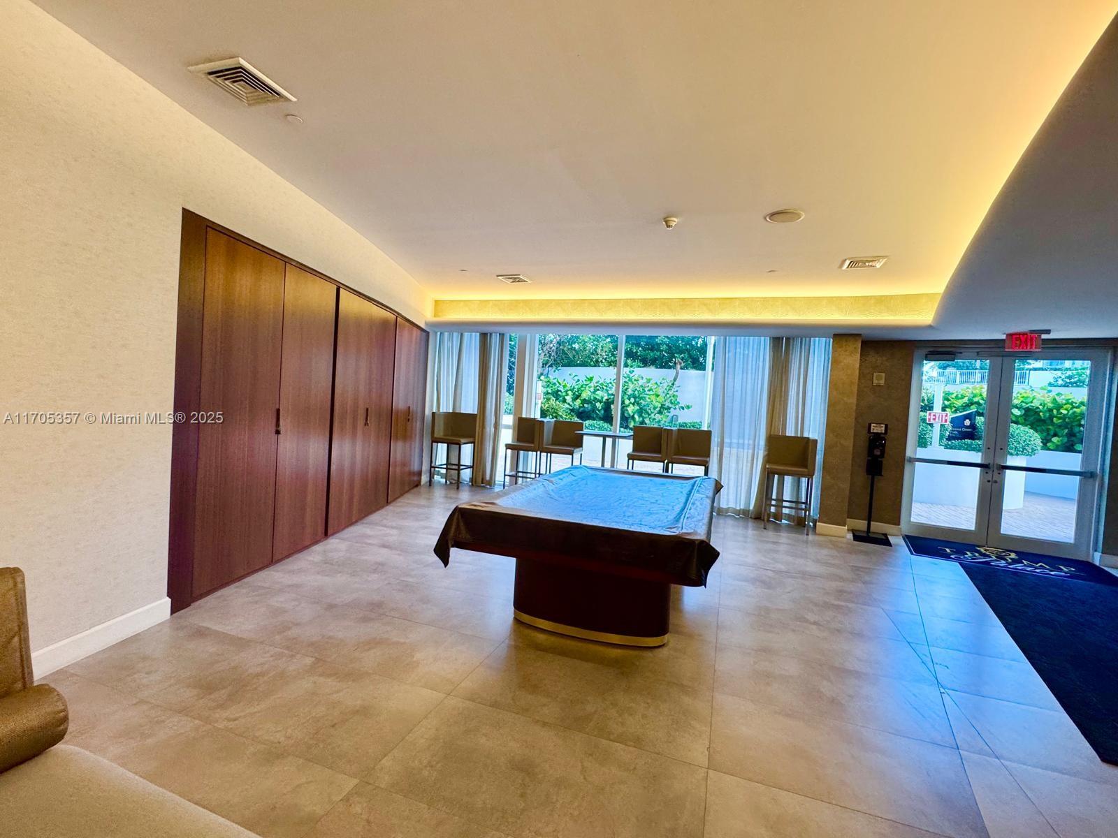 image Trump Palace Condo27