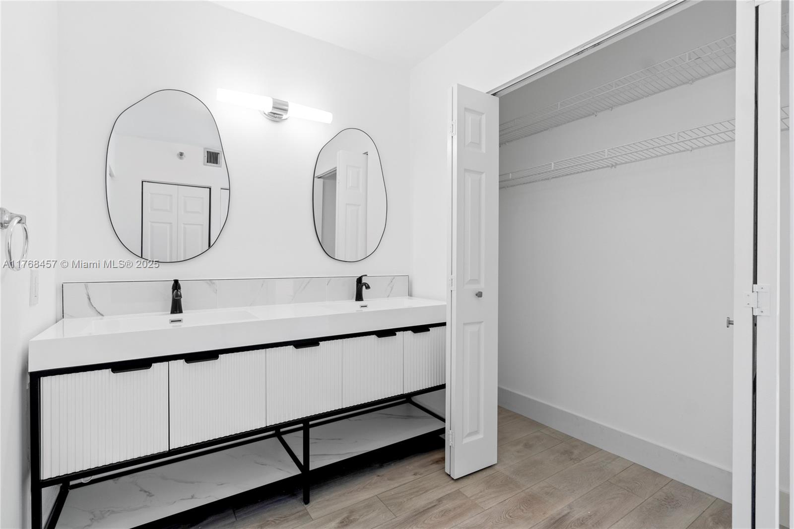 20505 E Country Clb Dr #434 Aventura, FL 33180