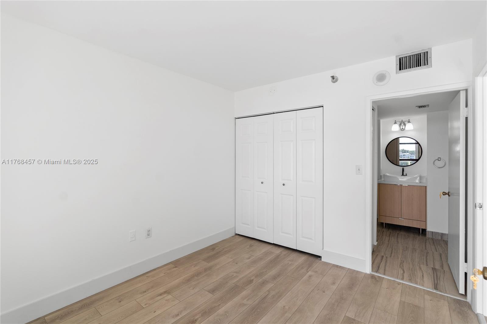 20505 E Country Clb Dr #434 Aventura, FL 33180