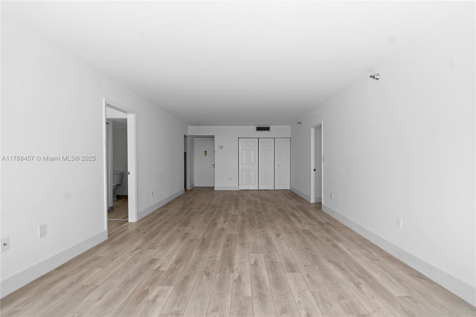 20505 E Country Clb Dr #434 Aventura, FL 33180