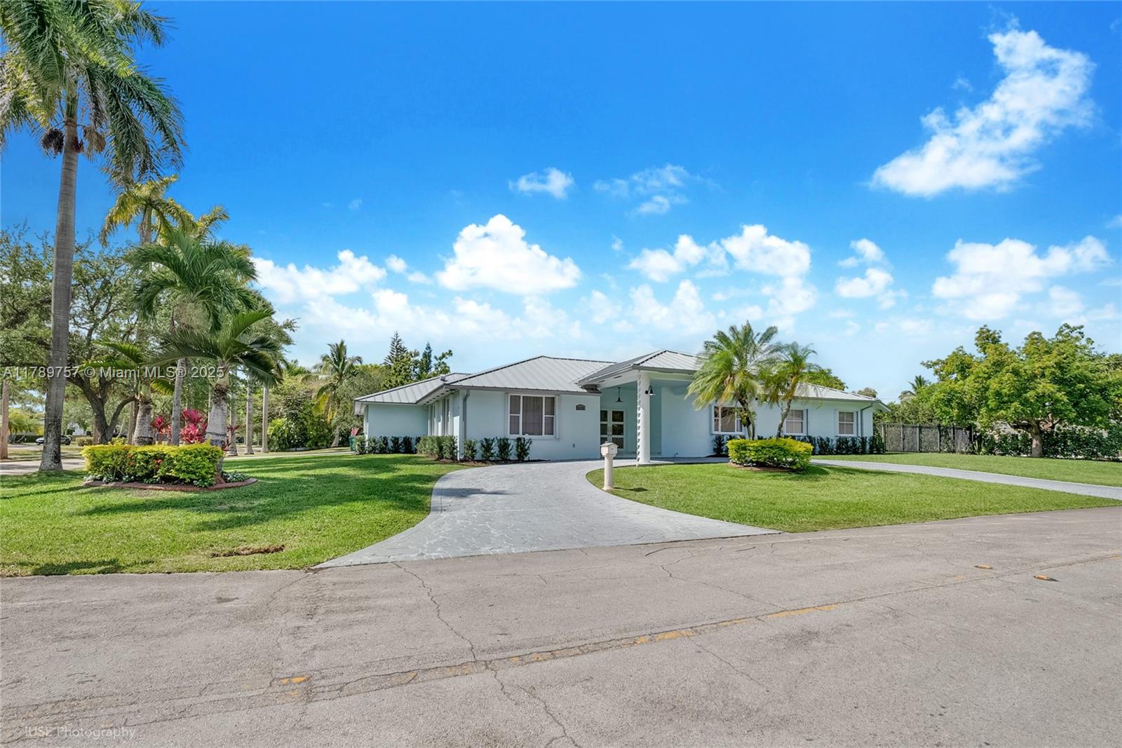 8400 SW 184th Ln,Cutler Bay, FL 33157