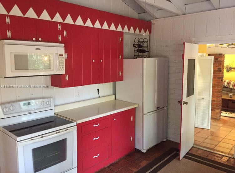 5858 SW 80th St South Miami, FL 33143