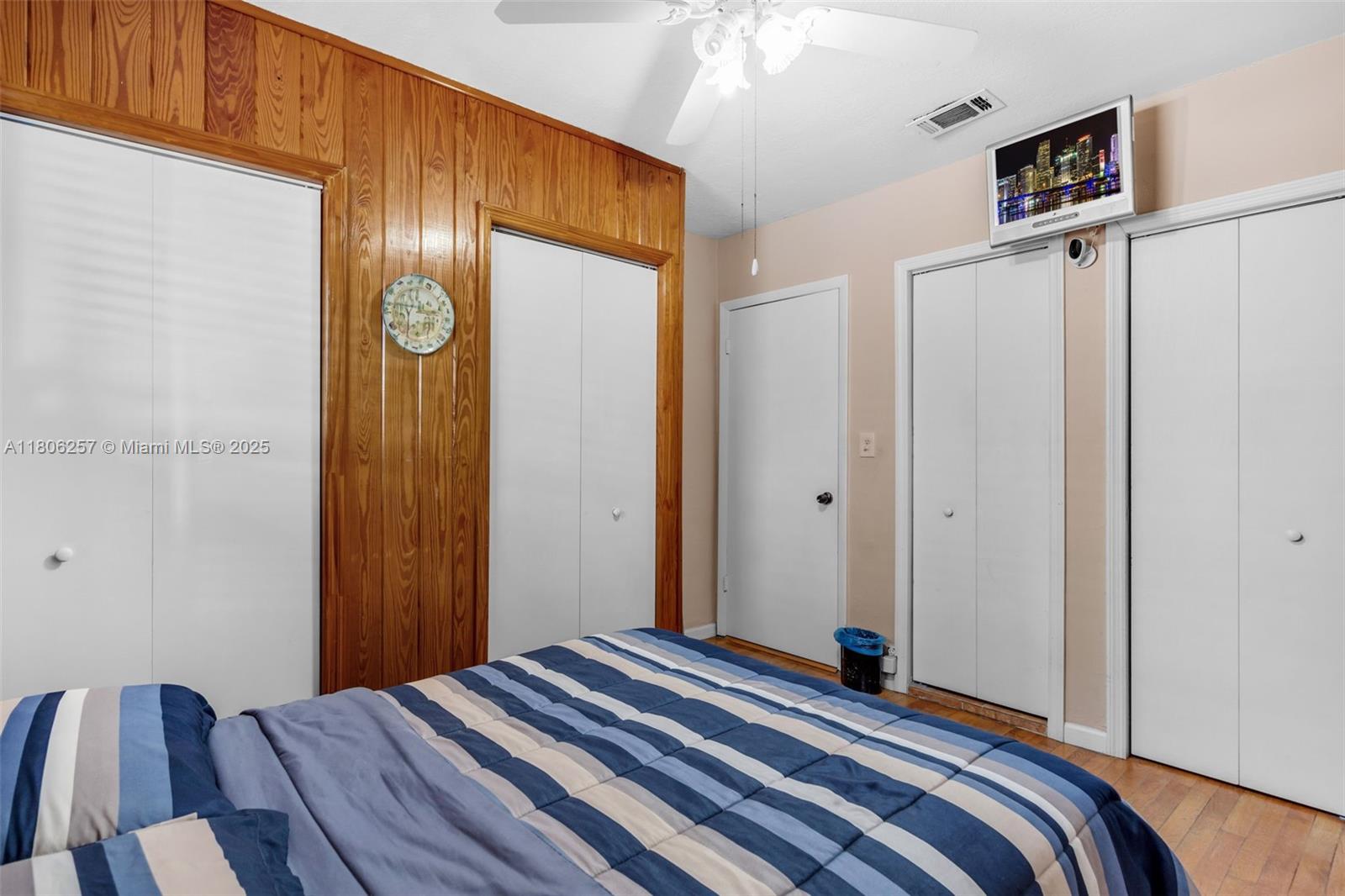 1901 SW 37th Ave,Miami, FL 33145