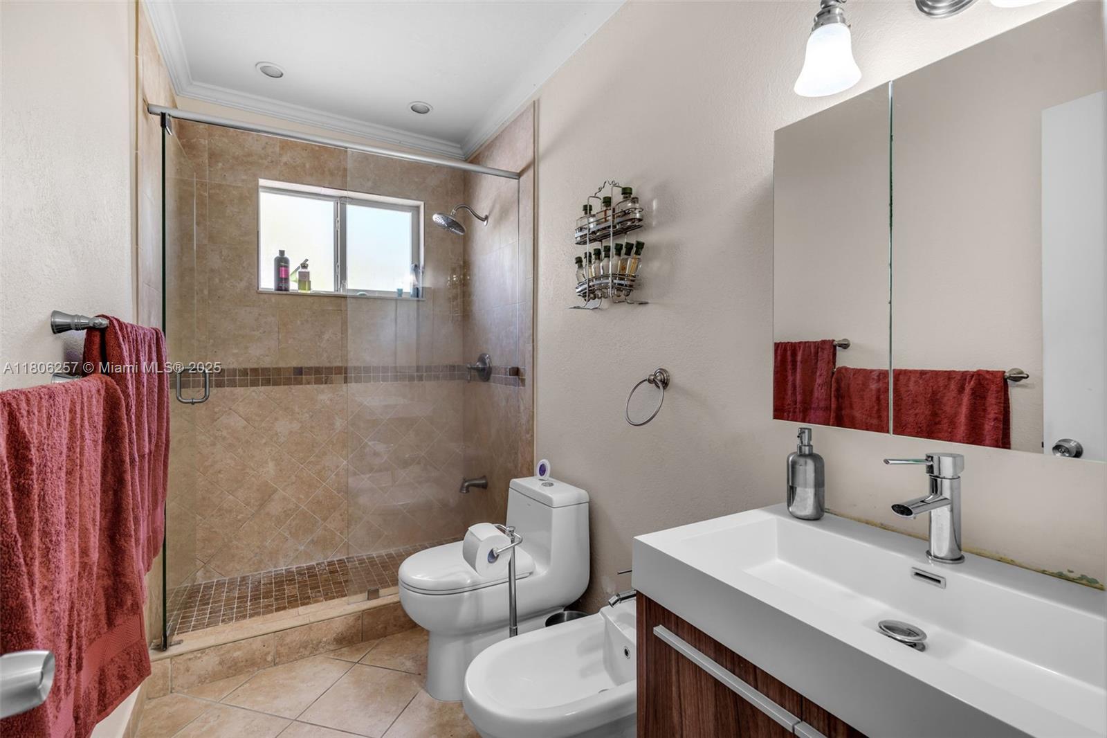 1901 SW 37th Ave,Miami, FL 33145