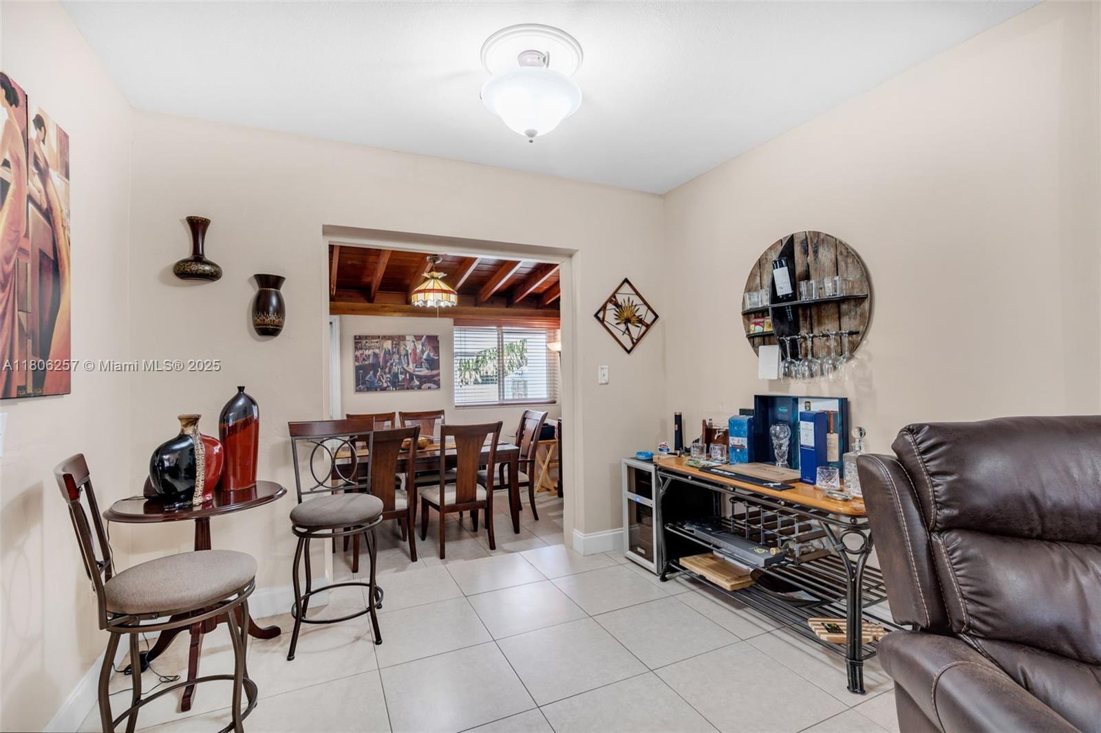 1901 SW 37th Ave,Miami, FL 33145