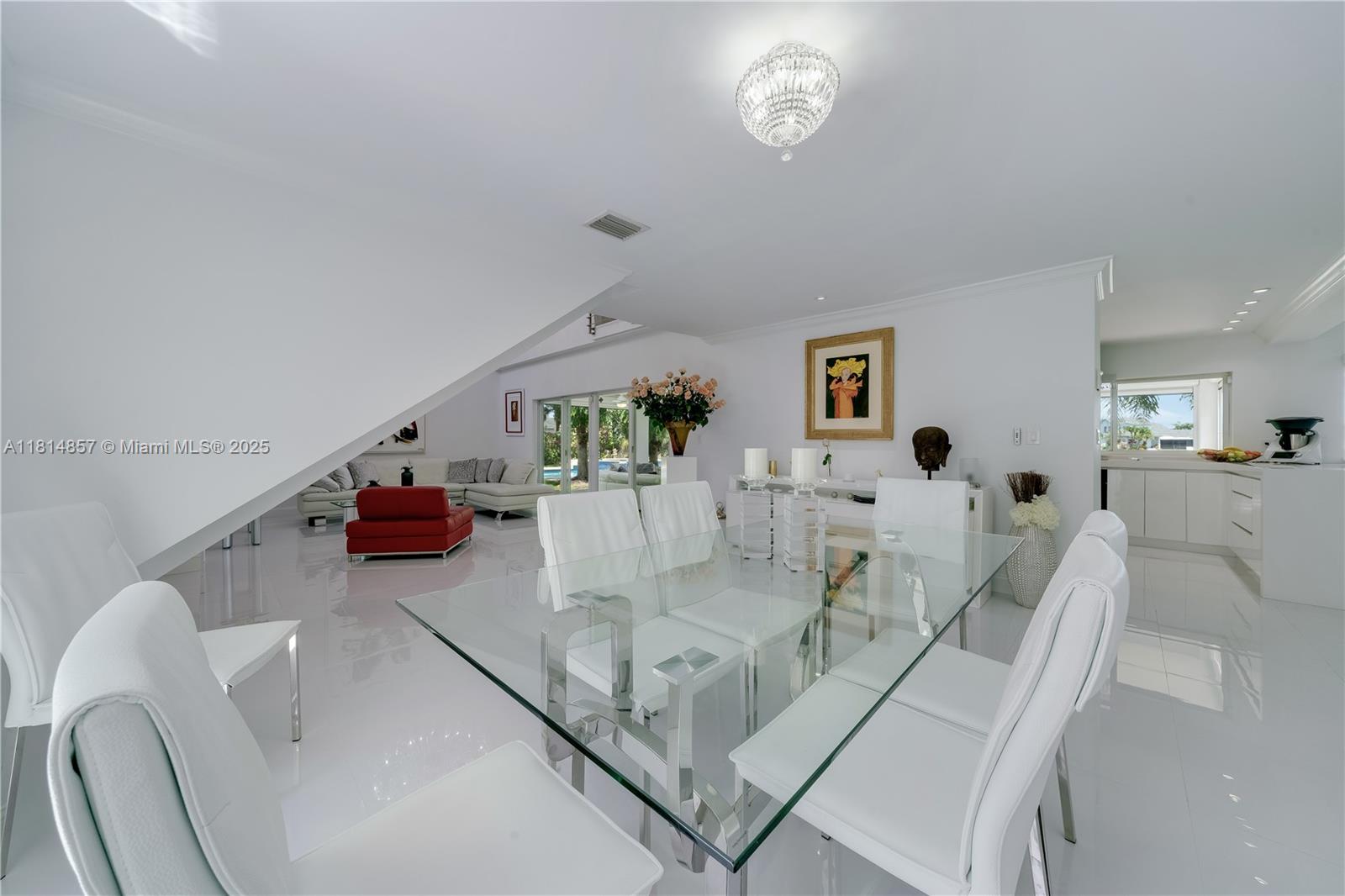 6681 SW 155th Ave Miami, FL 33193