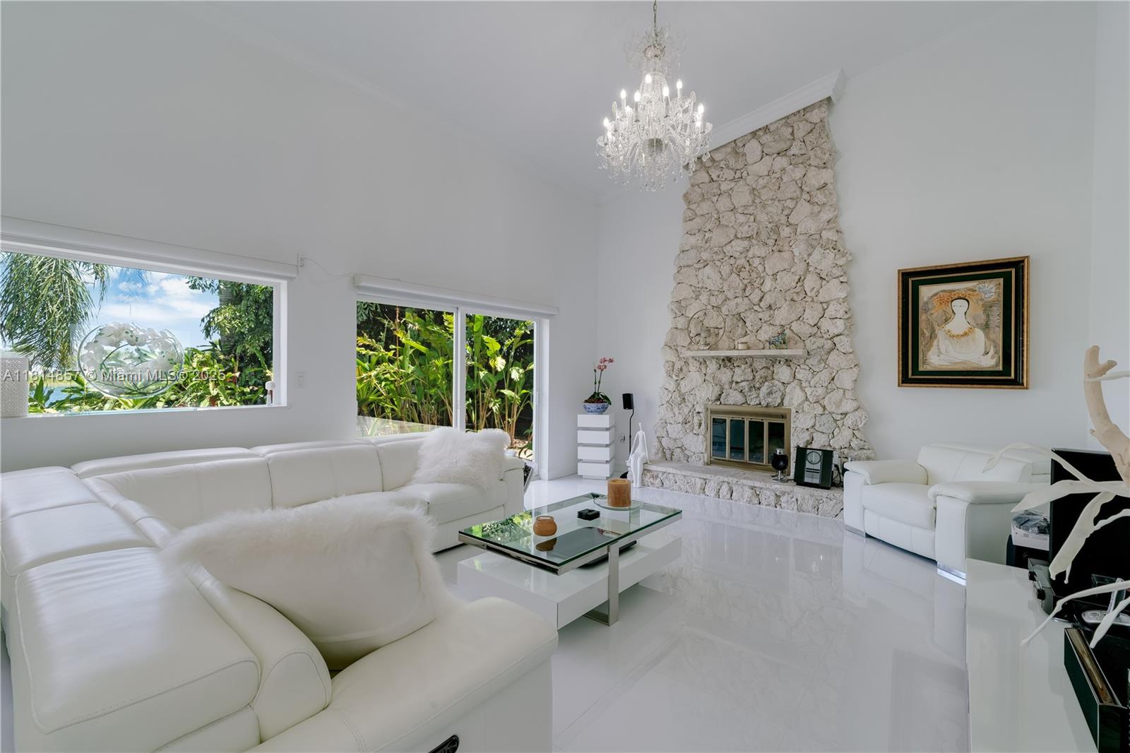 6681 SW 155th Ave Miami, FL 33193