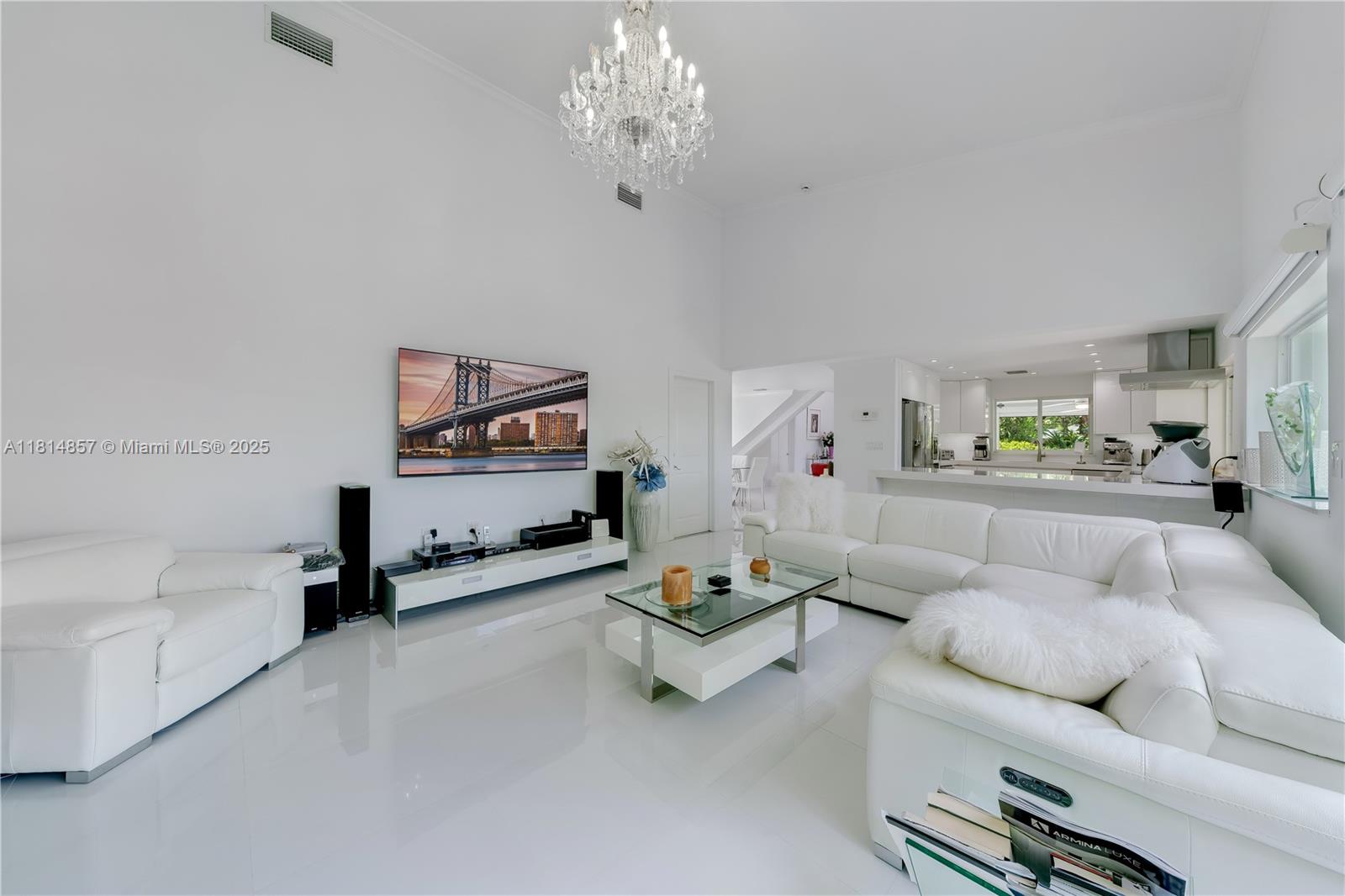 6681 SW 155th Ave Miami, FL 33193