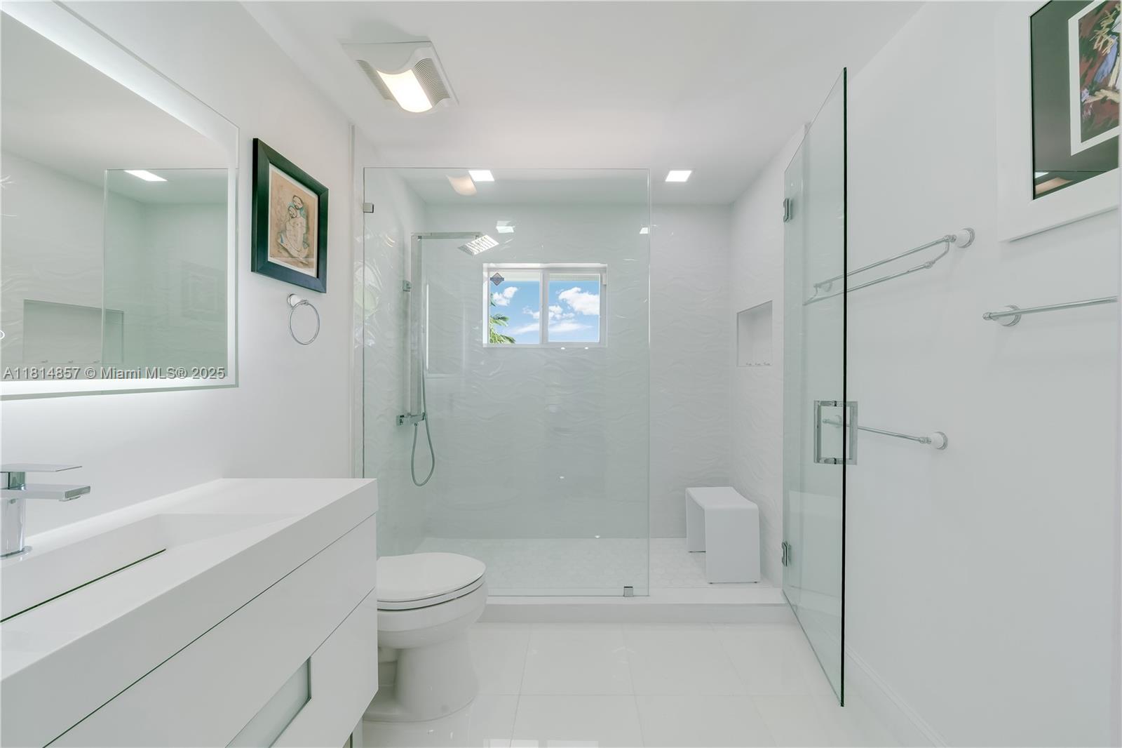 6681 SW 155th Ave Miami, FL 33193