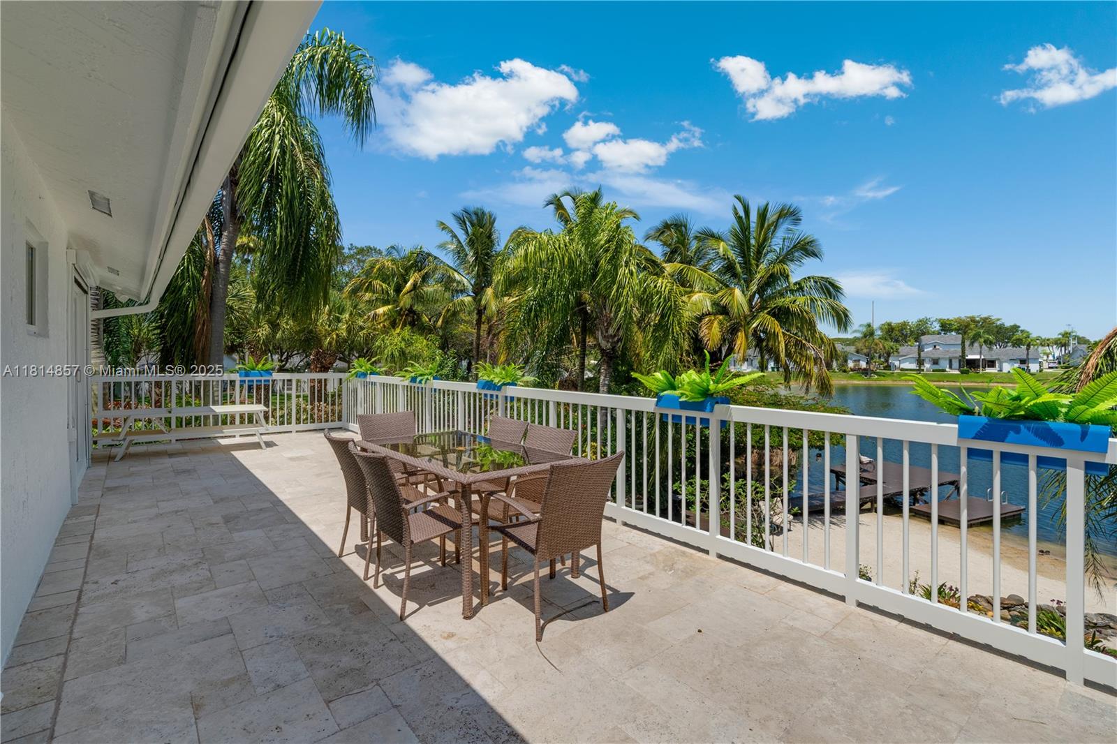 6681 SW 155th Ave Miami, FL 33193