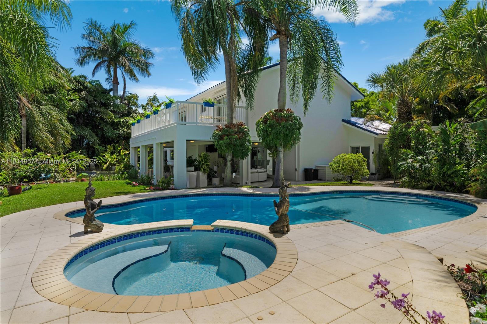 6681 SW 155th Ave Miami, FL 33193