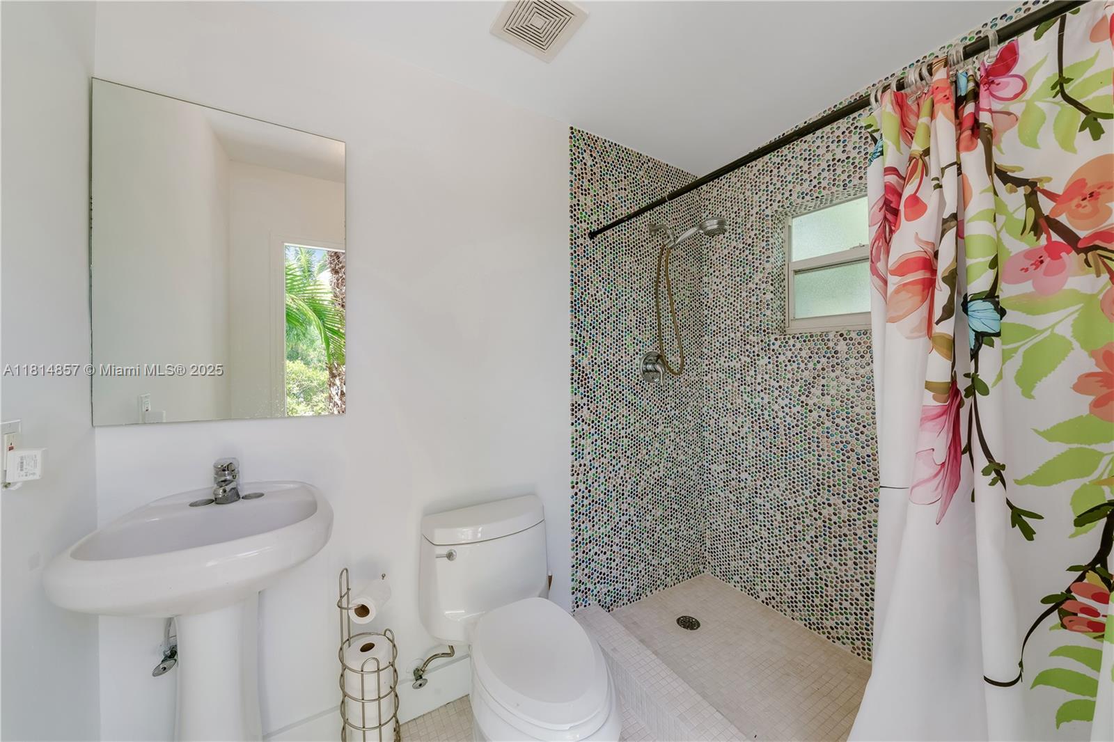 6681 SW 155th Ave Miami, FL 33193