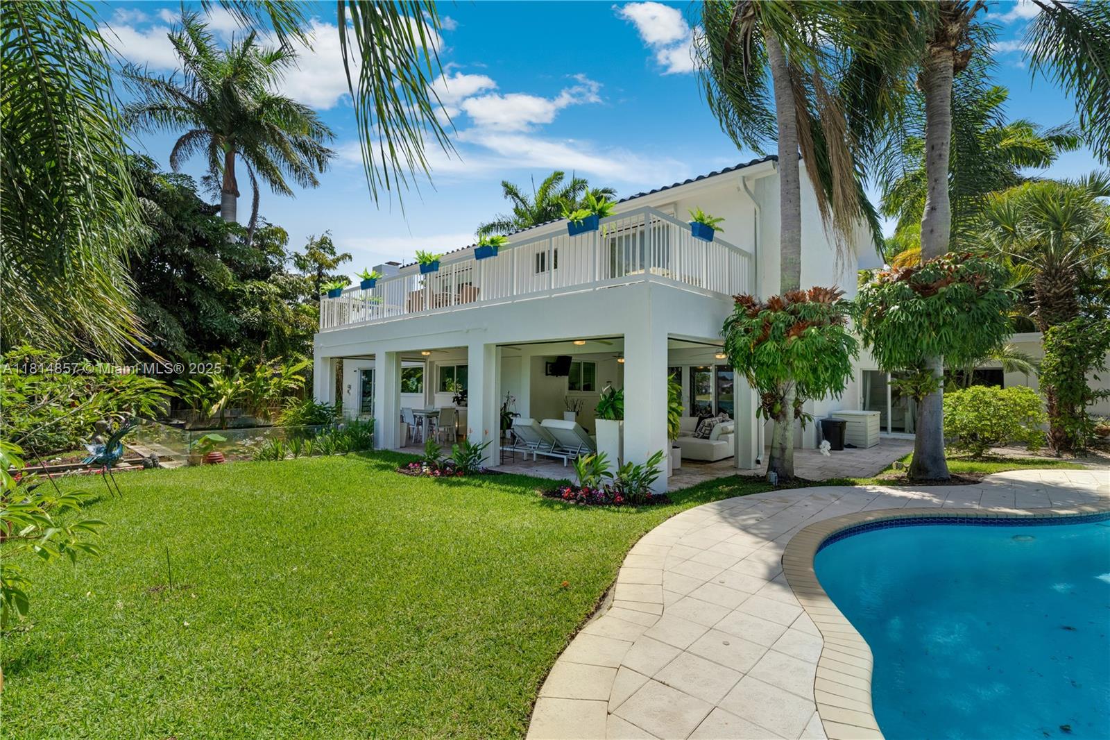 6681 SW 155th Ave Miami, FL 33193