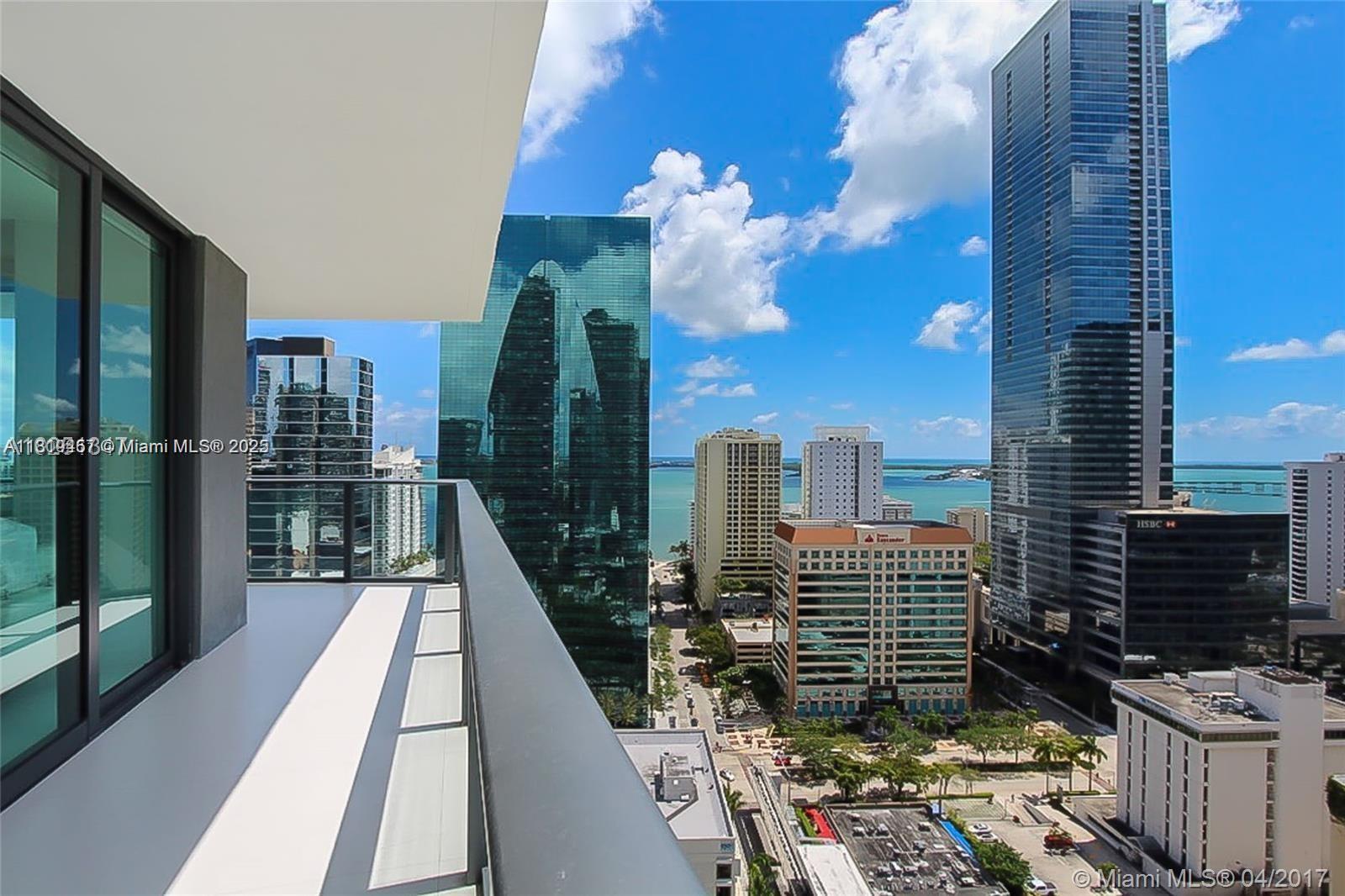 image Sls Brickell13