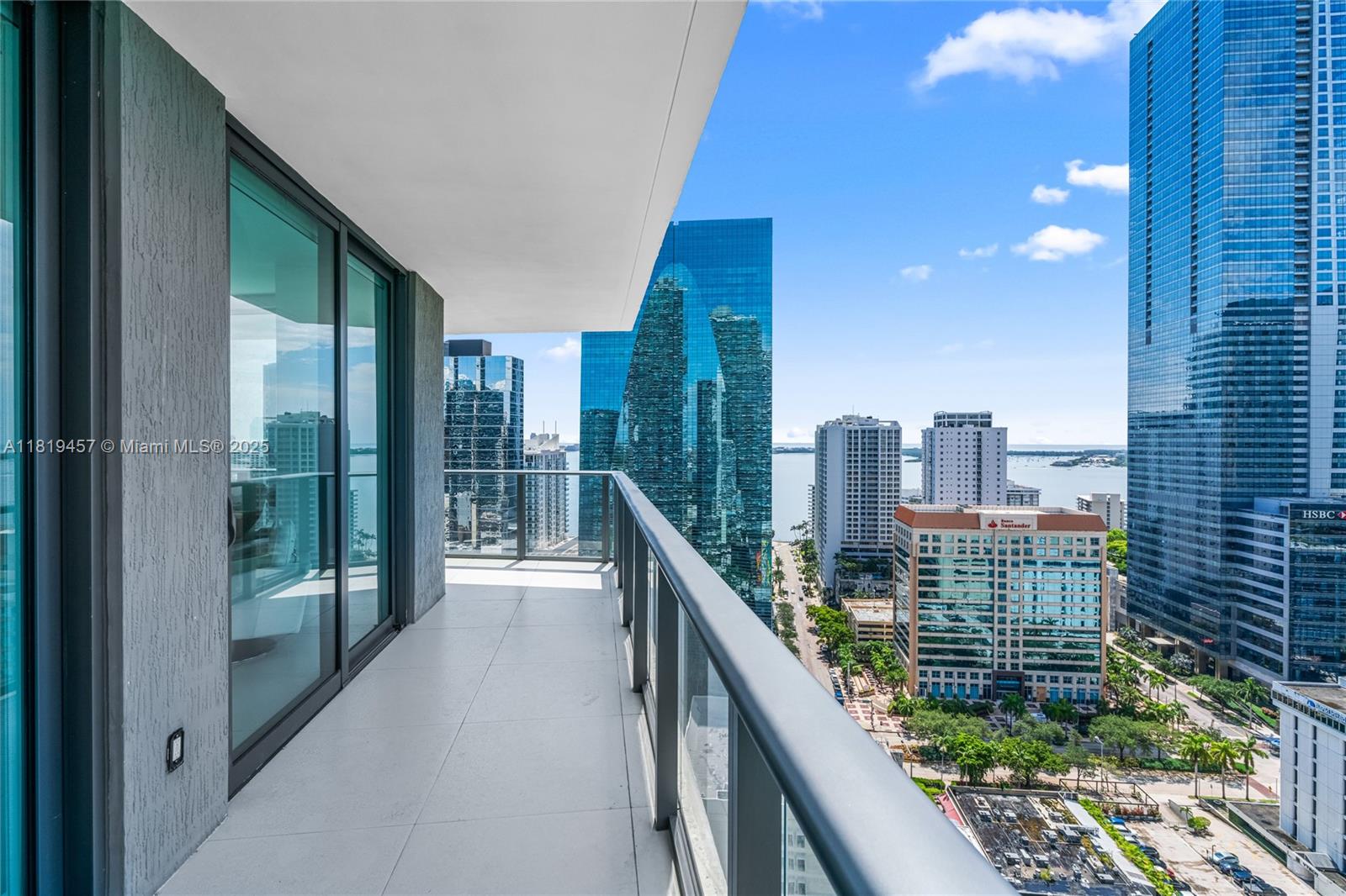 image Sls Brickell48