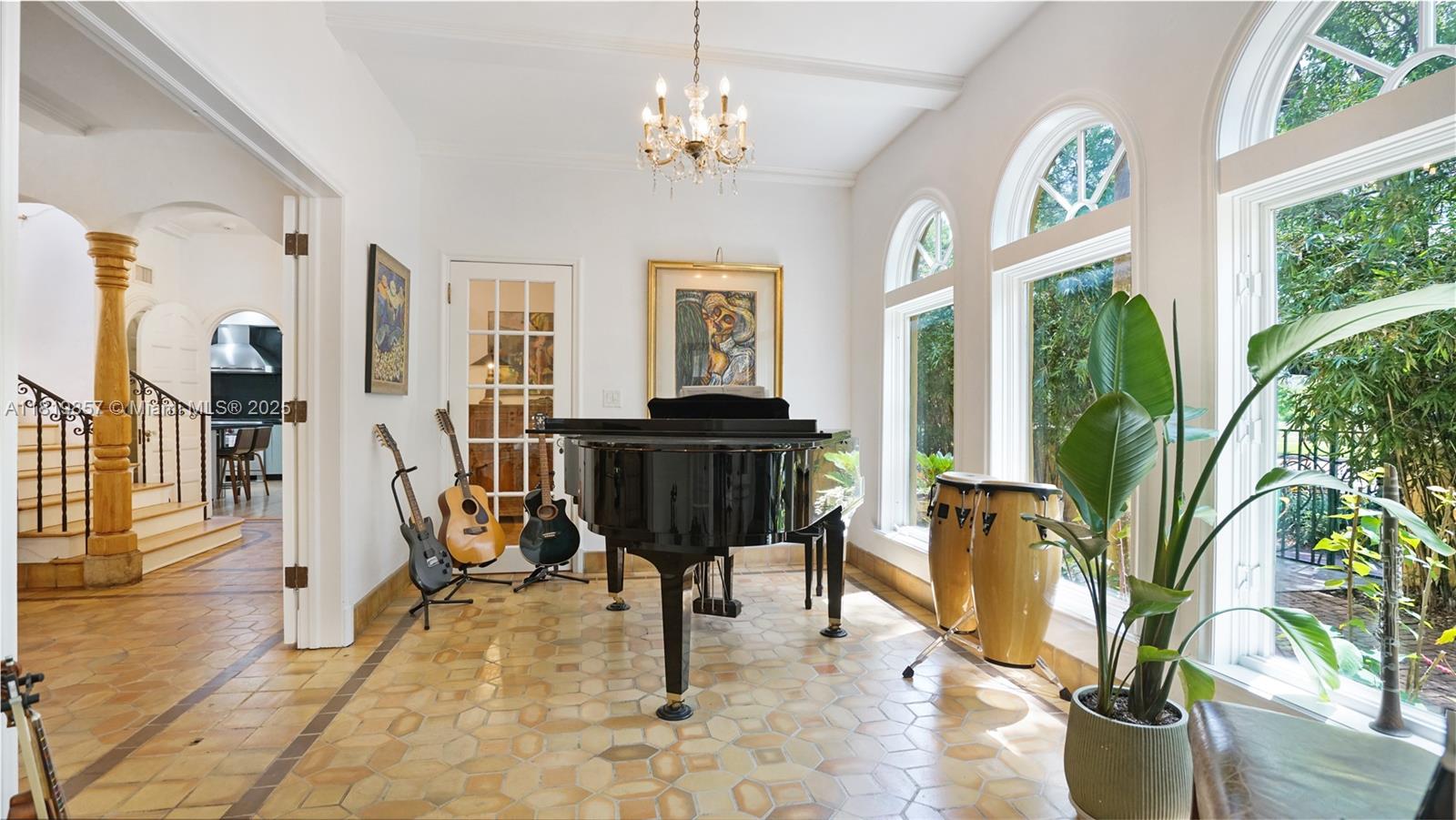 2050 Alton Rd Miami Beach, FL 33140