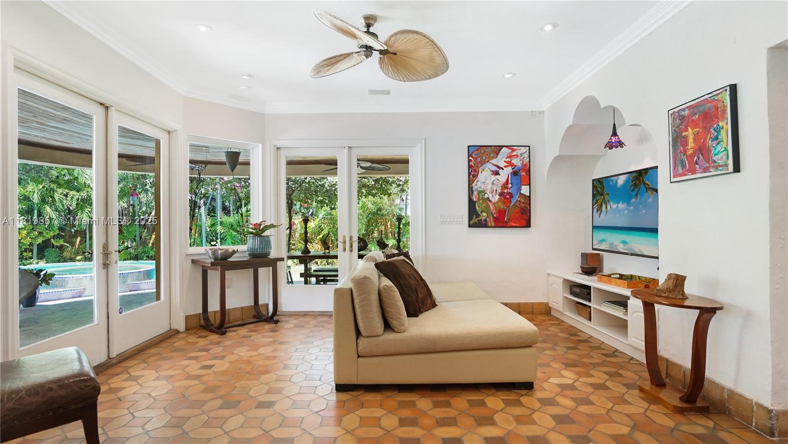 2050 Alton Rd Miami Beach, FL 33140