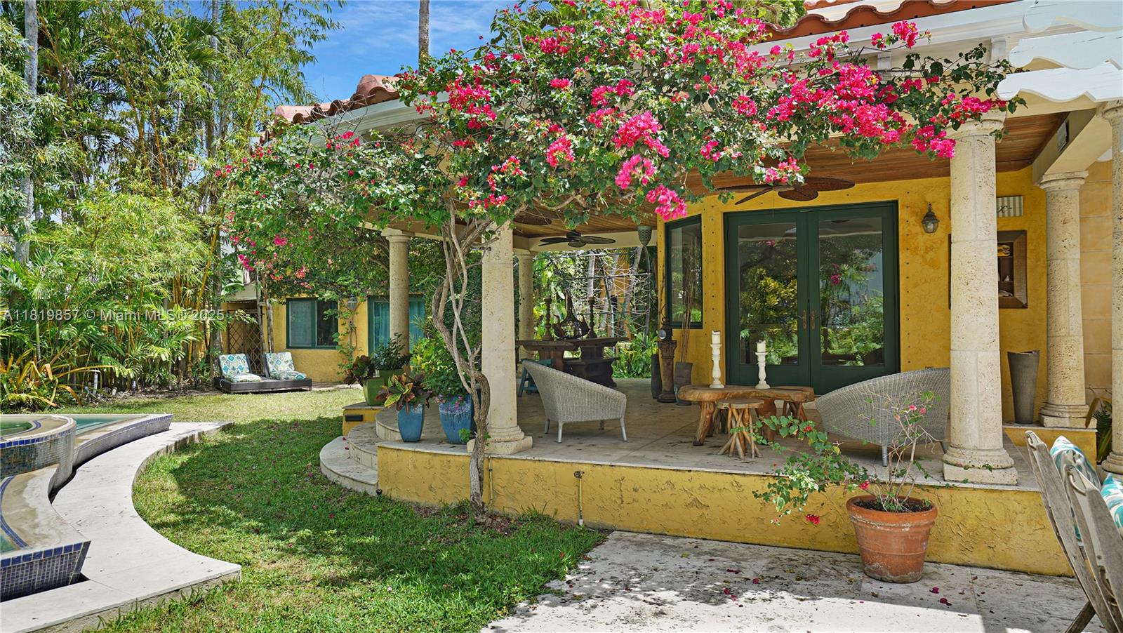 2050 Alton Rd Miami Beach, FL 33140