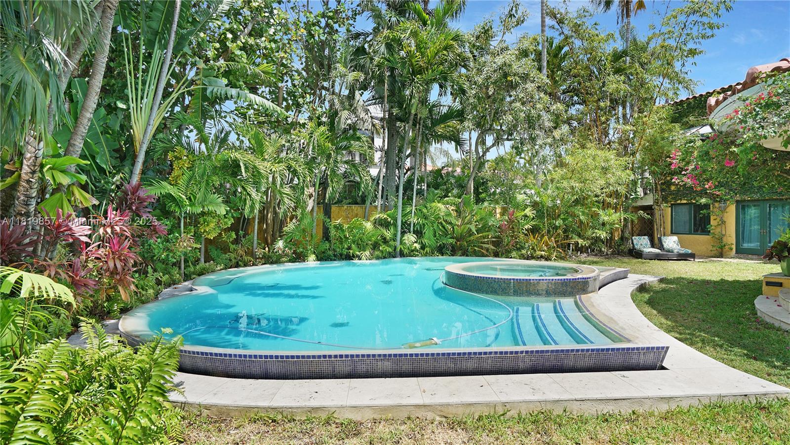 2050 Alton Rd Miami Beach, FL 33140