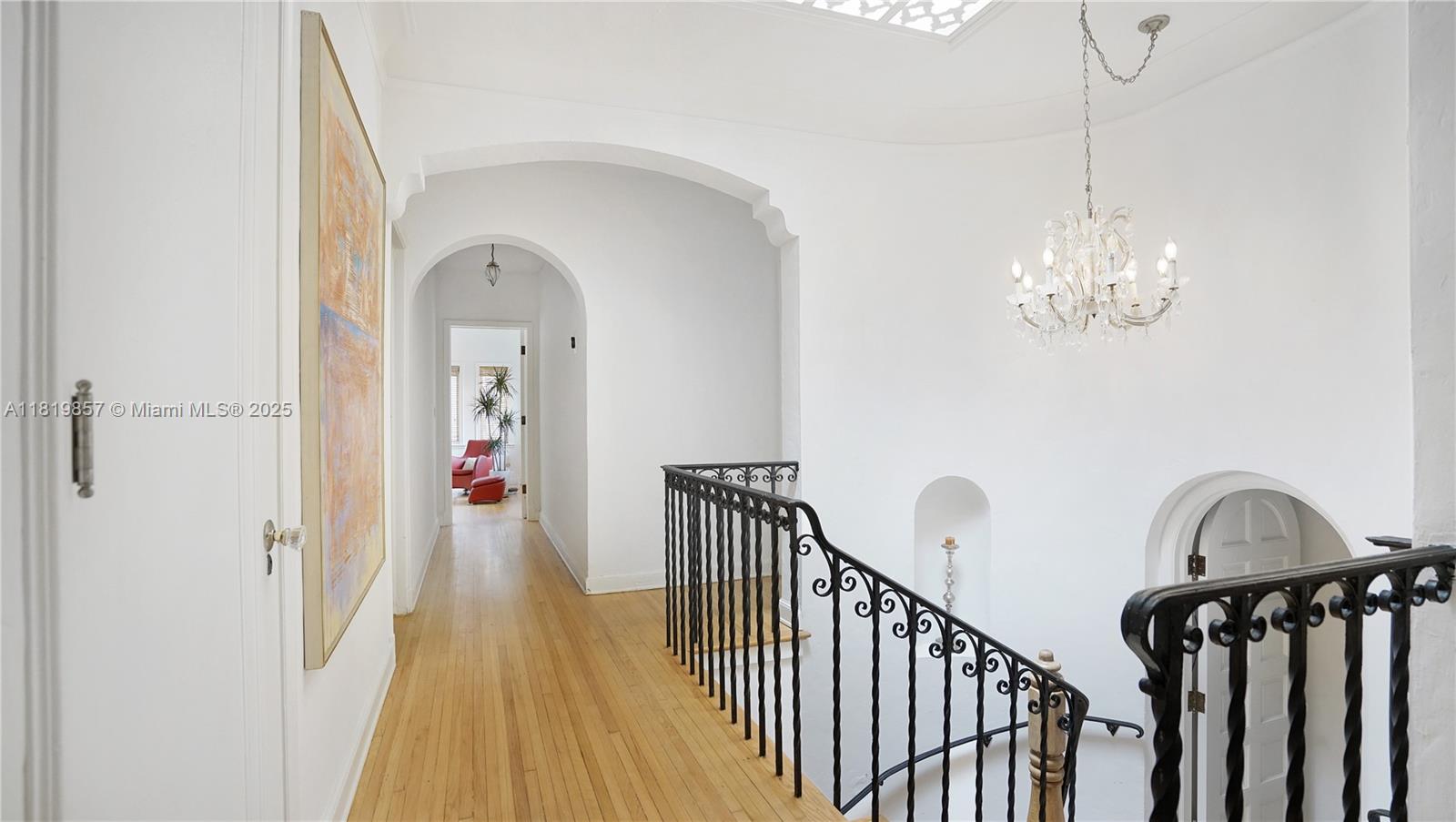 2050 Alton Rd Miami Beach, FL 33140