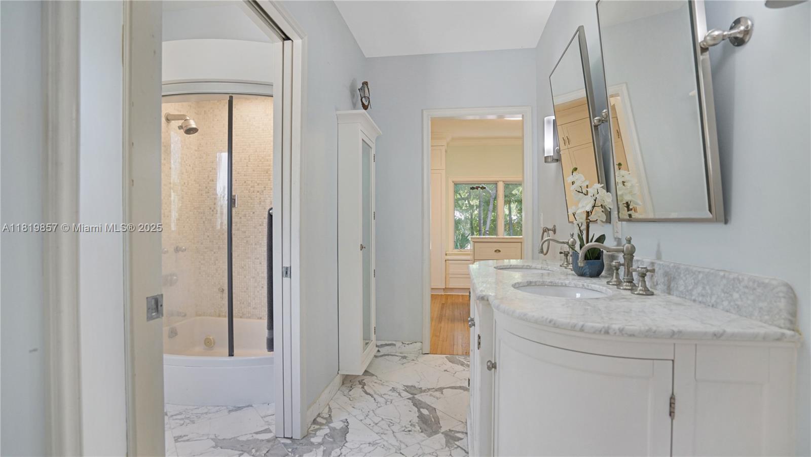 2050 Alton Rd Miami Beach, FL 33140