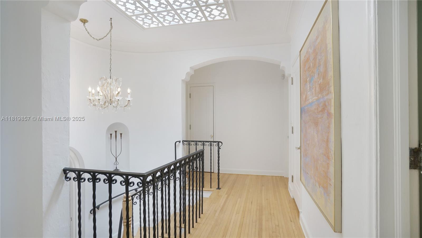 2050 Alton Rd Miami Beach, FL 33140