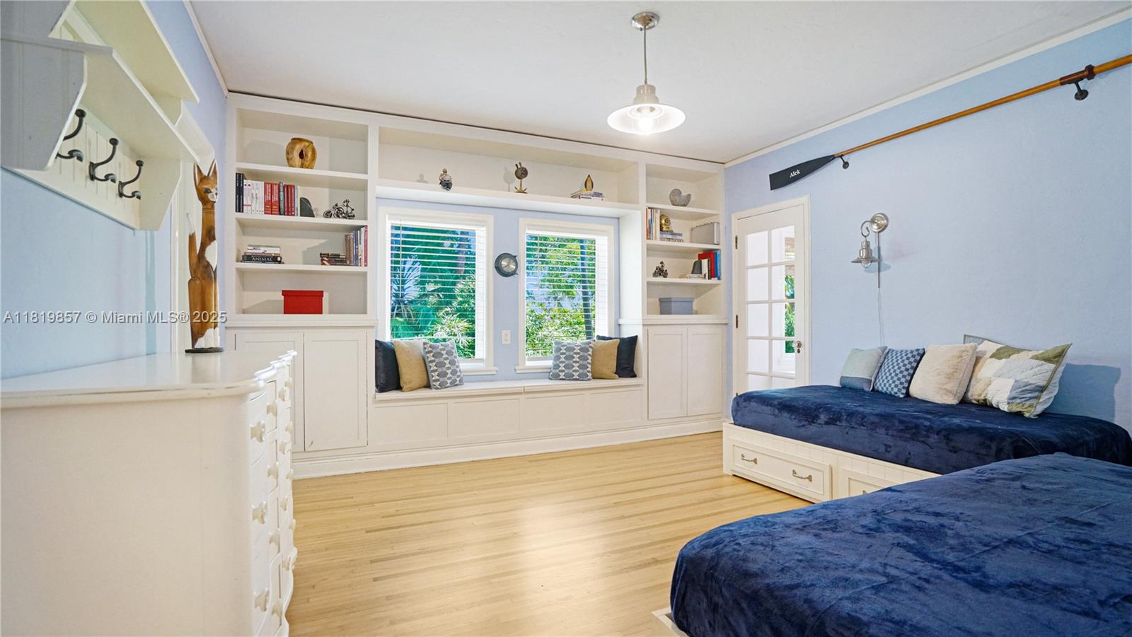 2050 Alton Rd Miami Beach, FL 33140