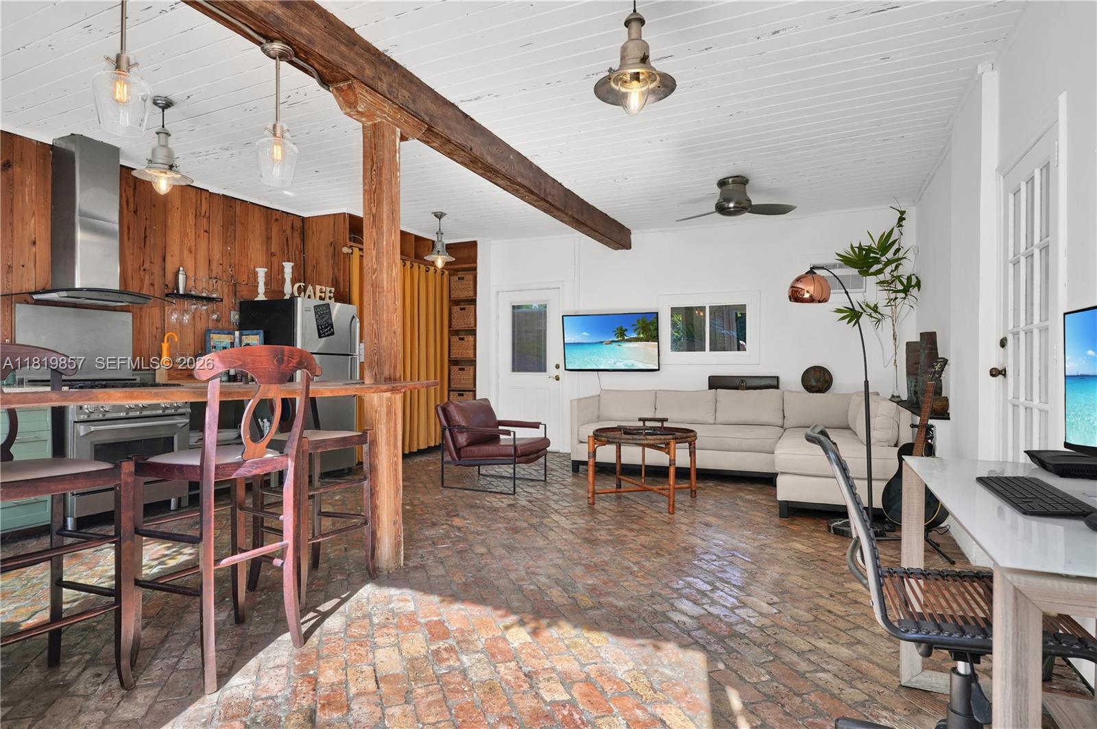 2050 Alton Rd Miami Beach, FL 33140