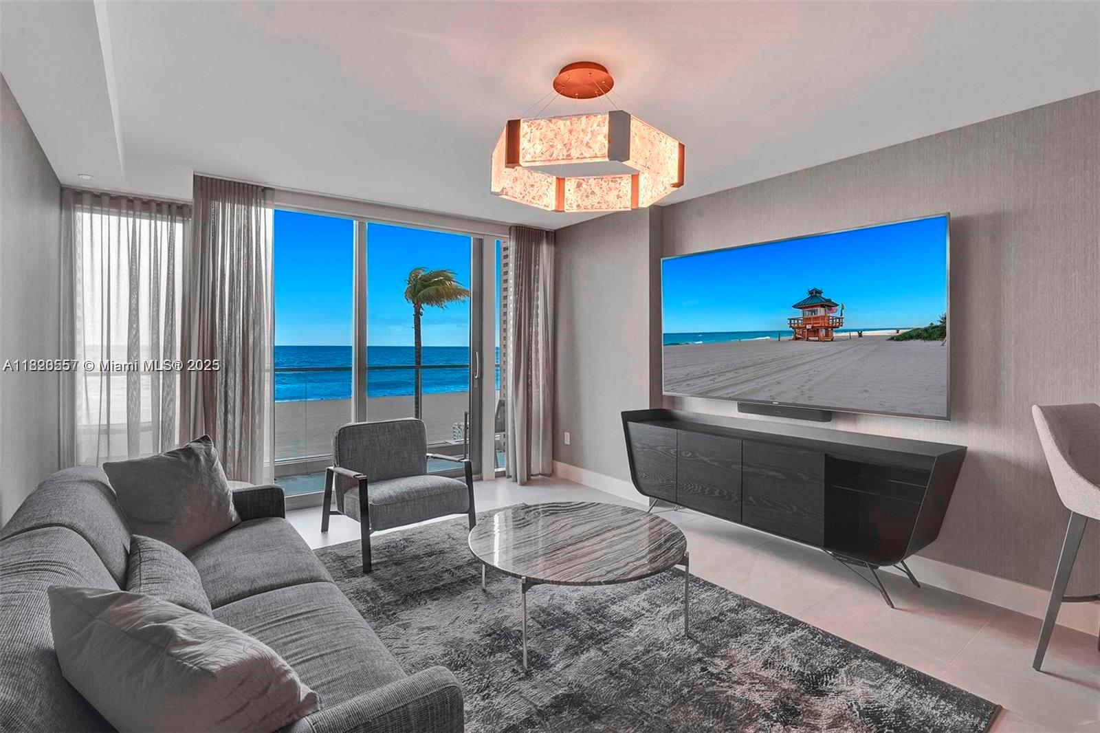 image Armani Casa36