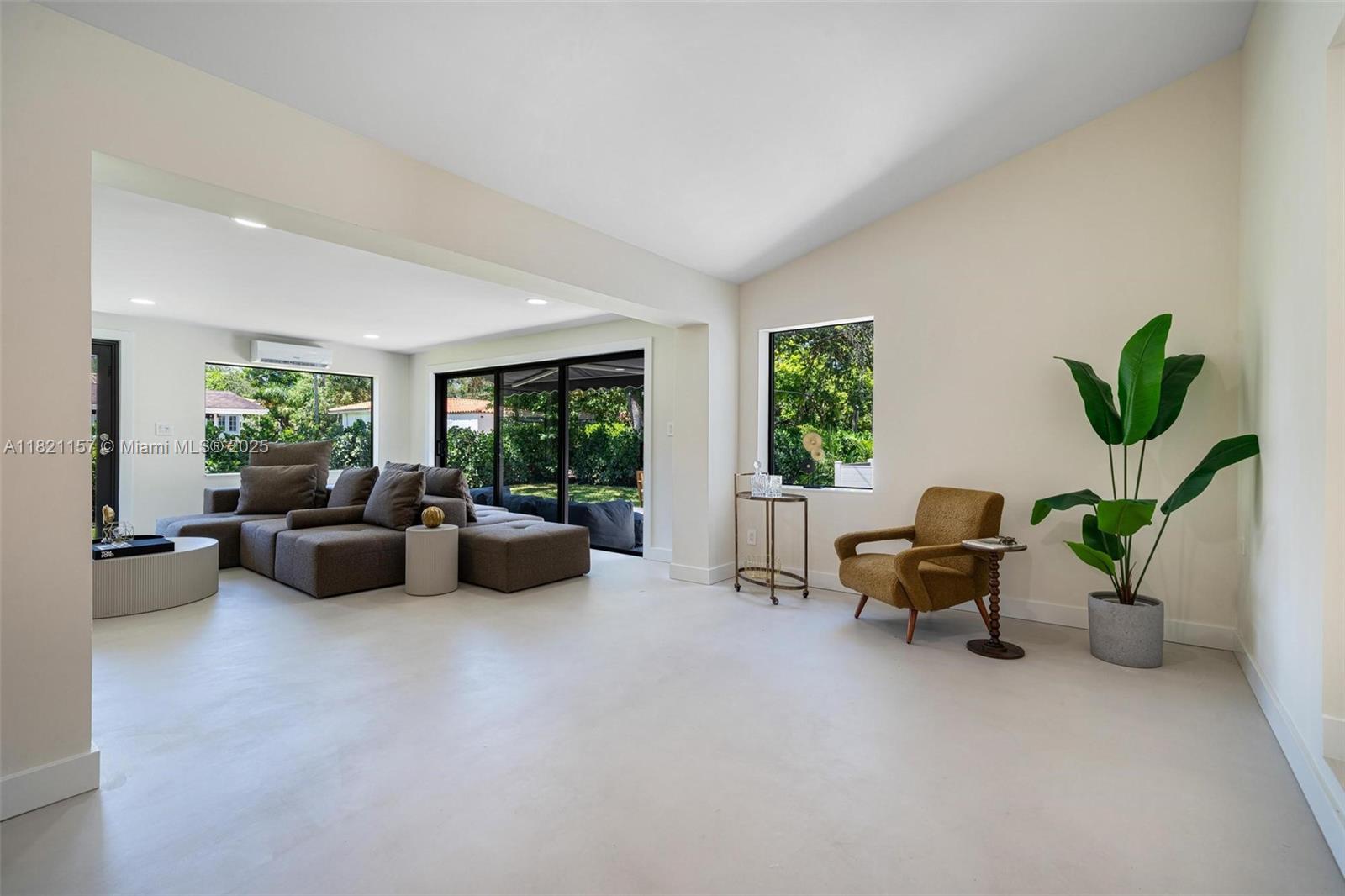 51 NE 110th St Miami Shores, FL 33161