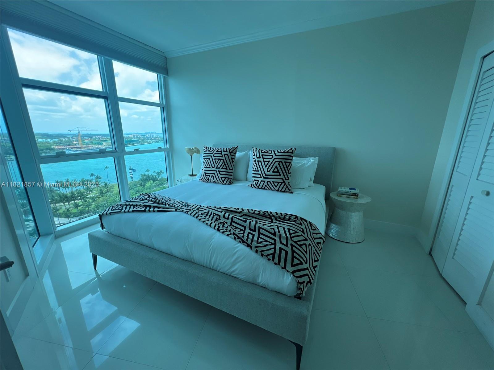 image PORTOFINO TOWER13