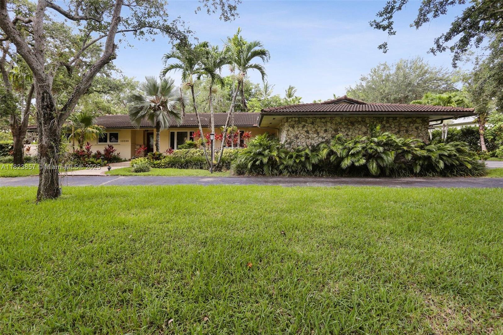 10920 SW 68th Ave Rd,Pinecrest, FL 33156