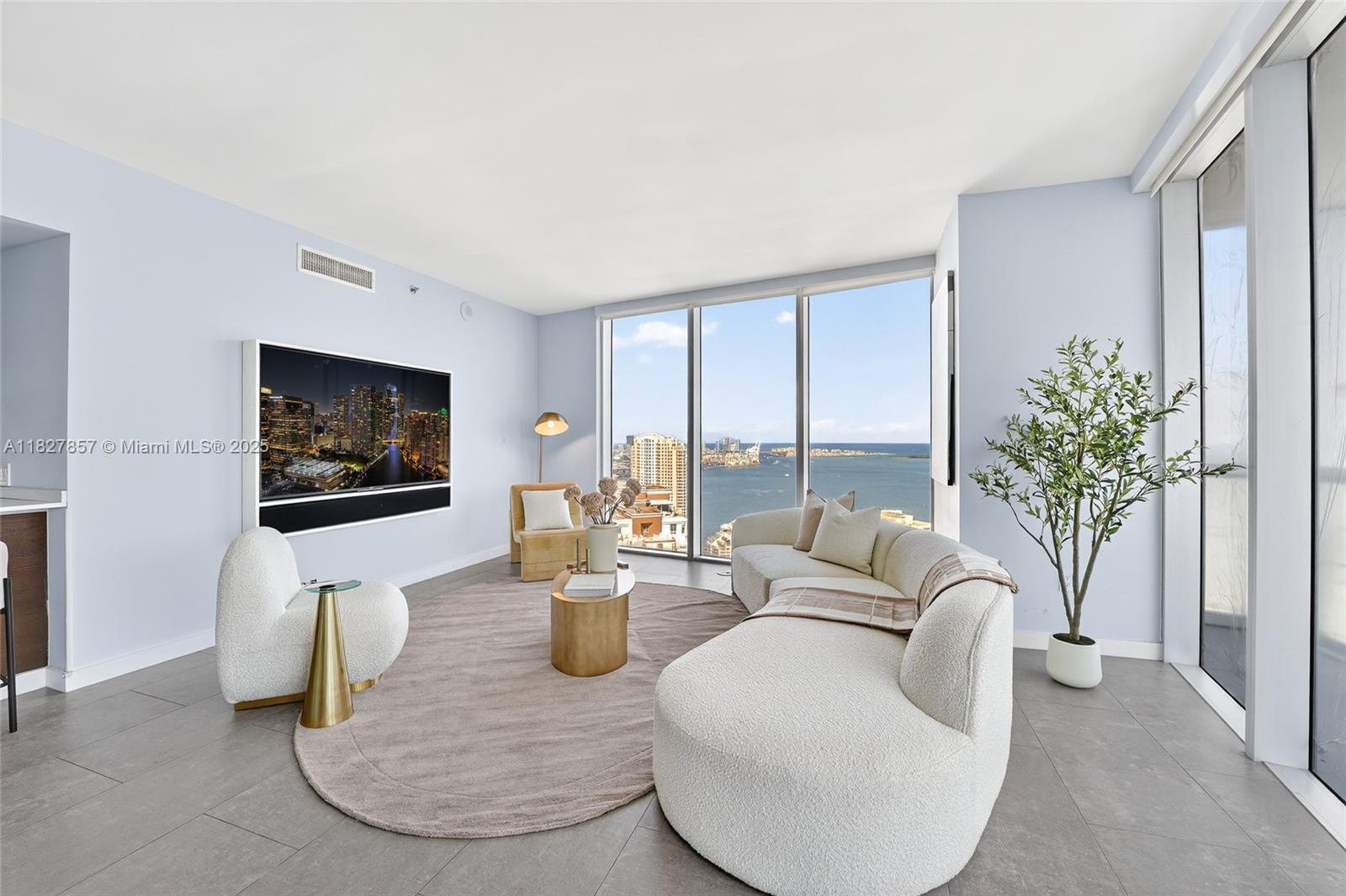 image Icon Brickell 212