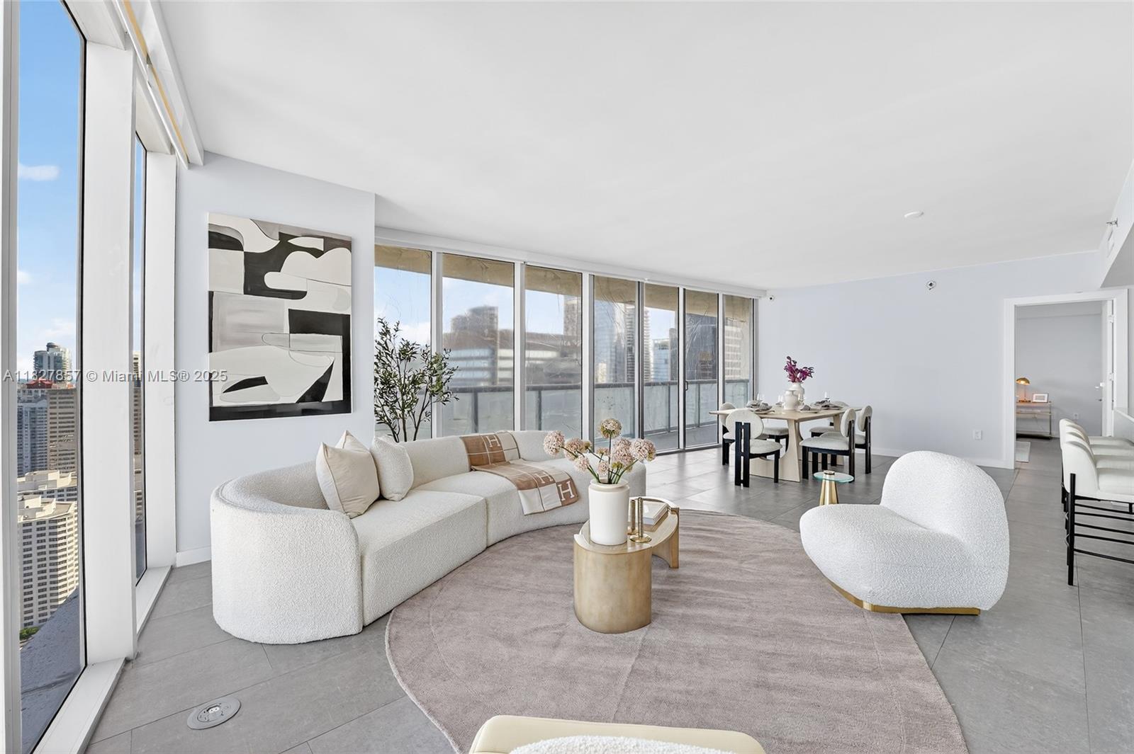 image Icon Brickell 215