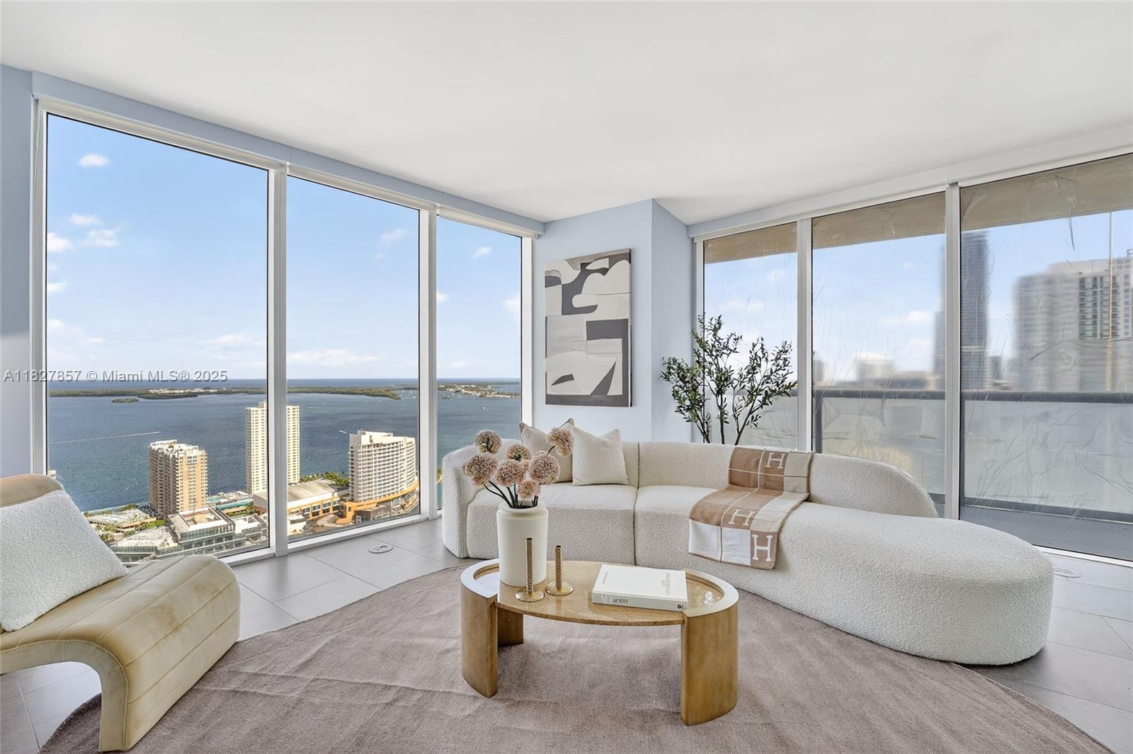 image Icon Brickell 217
