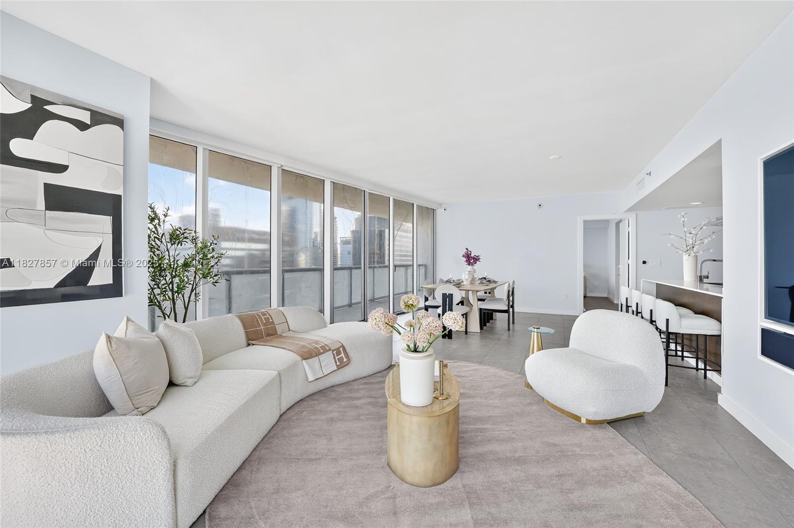 image Icon Brickell 218