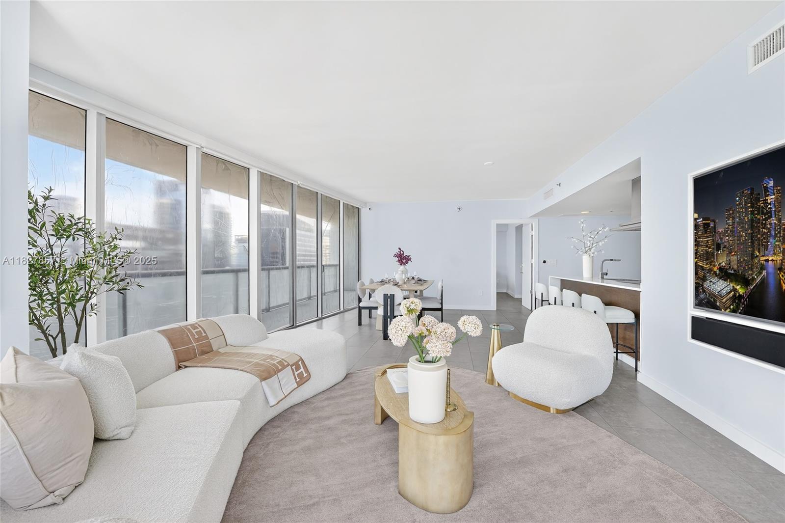 image Icon Brickell 219