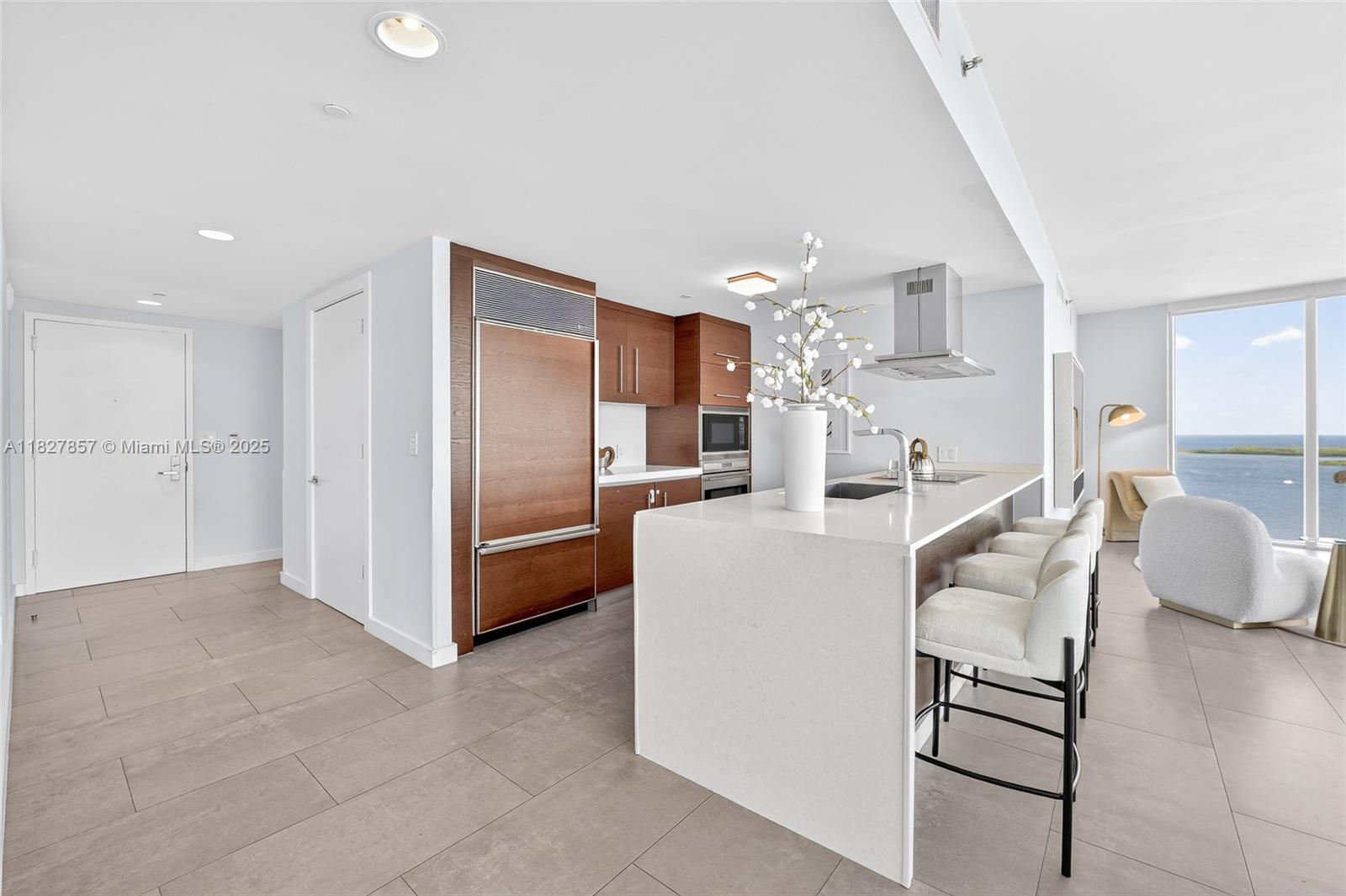 image Icon Brickell 22
